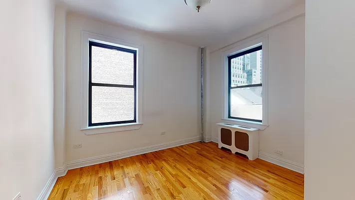 245 West 51st Street - Photo 7