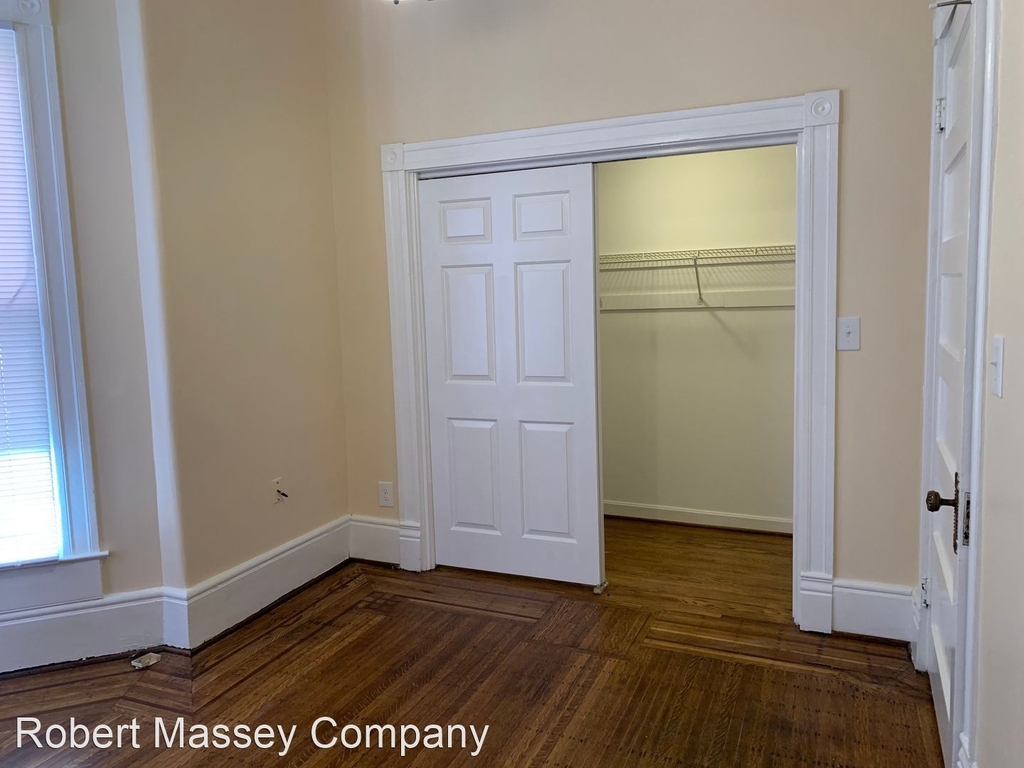 1040 Everett Avenue - Photo 7