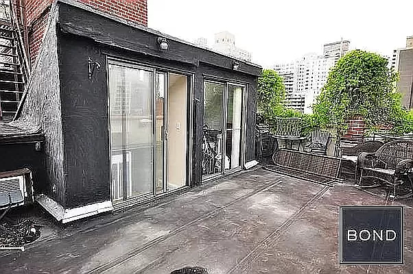 403 East 87th Street - Photo 6