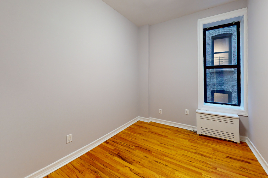 501 West 101 - Photo 6