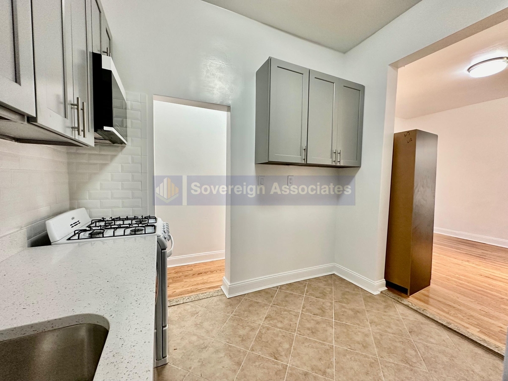 936 Amsterdam Avenue - Photo 6