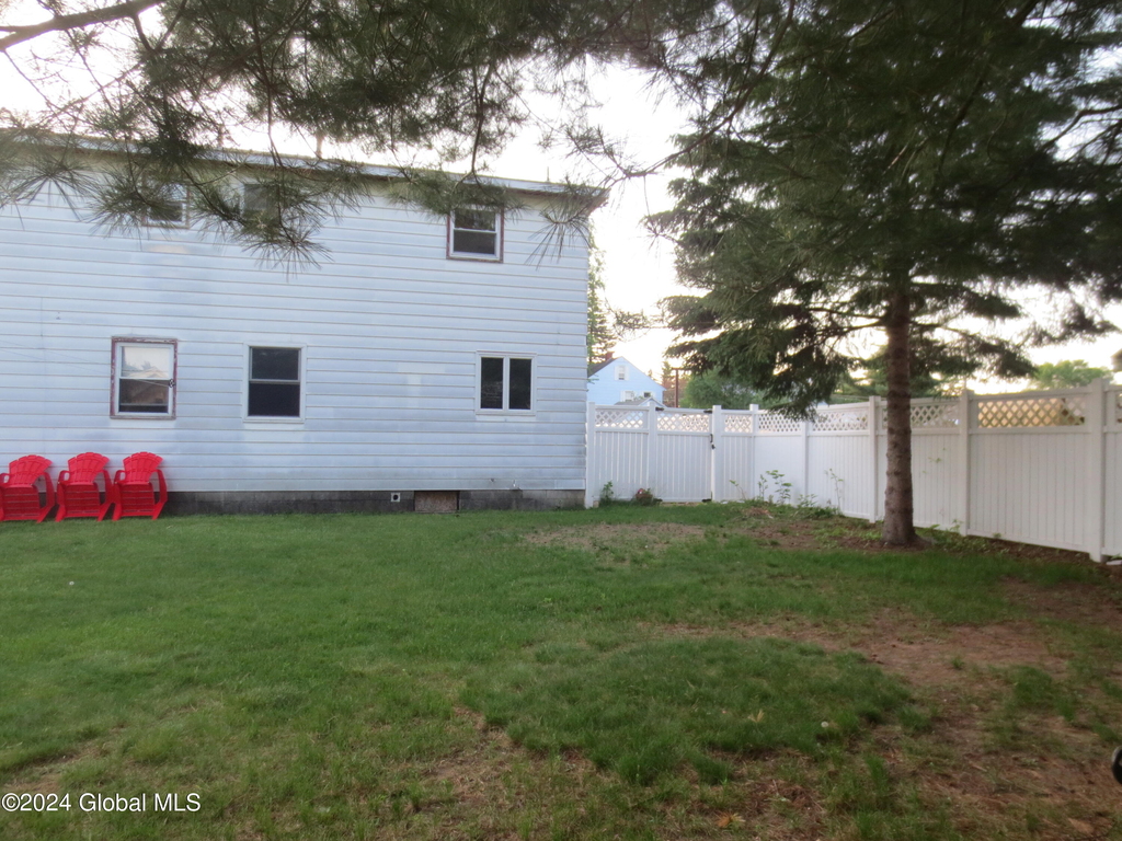 20 Old Pine Avenue - Photo 10