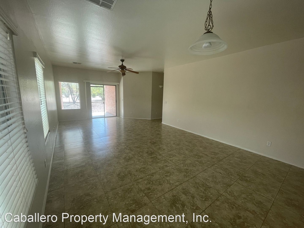 345 E. Dry Creek - Photo 18