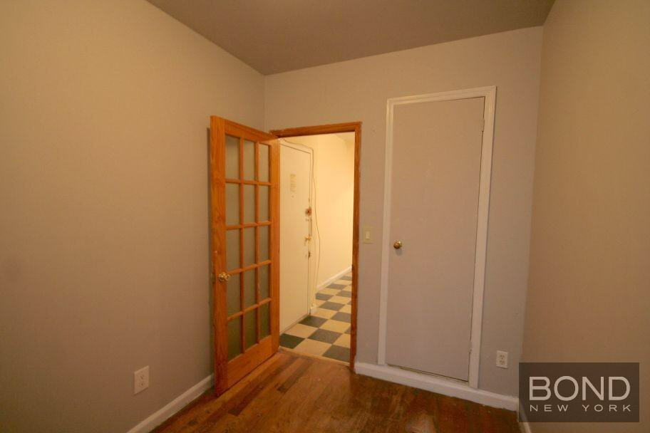 431 East 9th Street - Photo 5