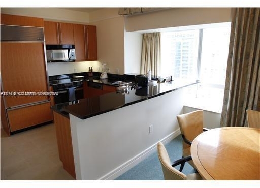 1435 Brickell Ave - Photo 3