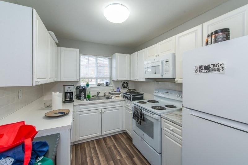 29 Paterson Ave - Photo 0