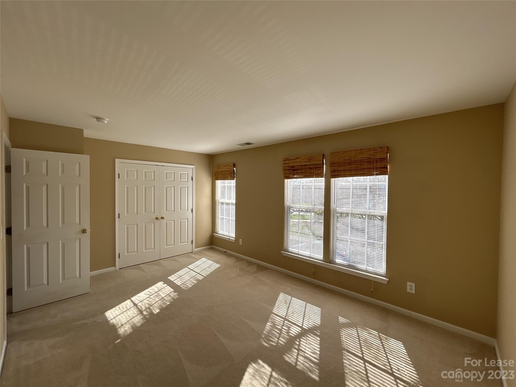 9503 Lina Ardrey Lane - Photo 10