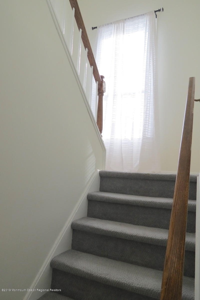349 Yorkshire Place - Photo 1