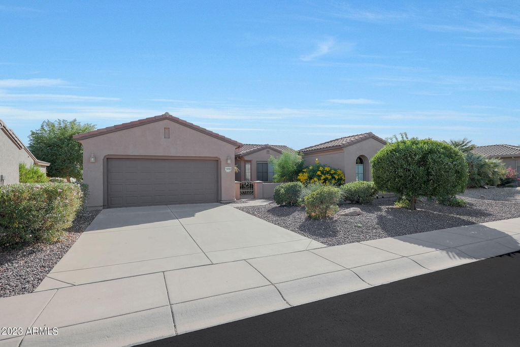 16563 W Isleta Court - Photo 1