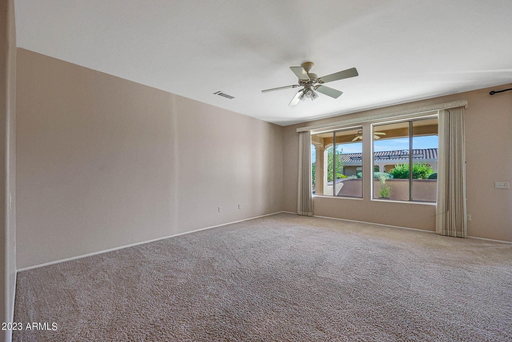 16563 W Isleta Court - Photo 10