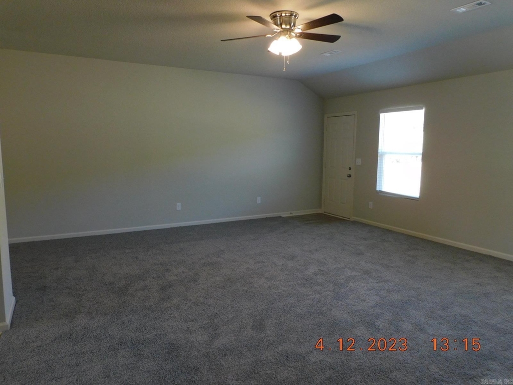 1050 Rockwell Drive - Photo 4