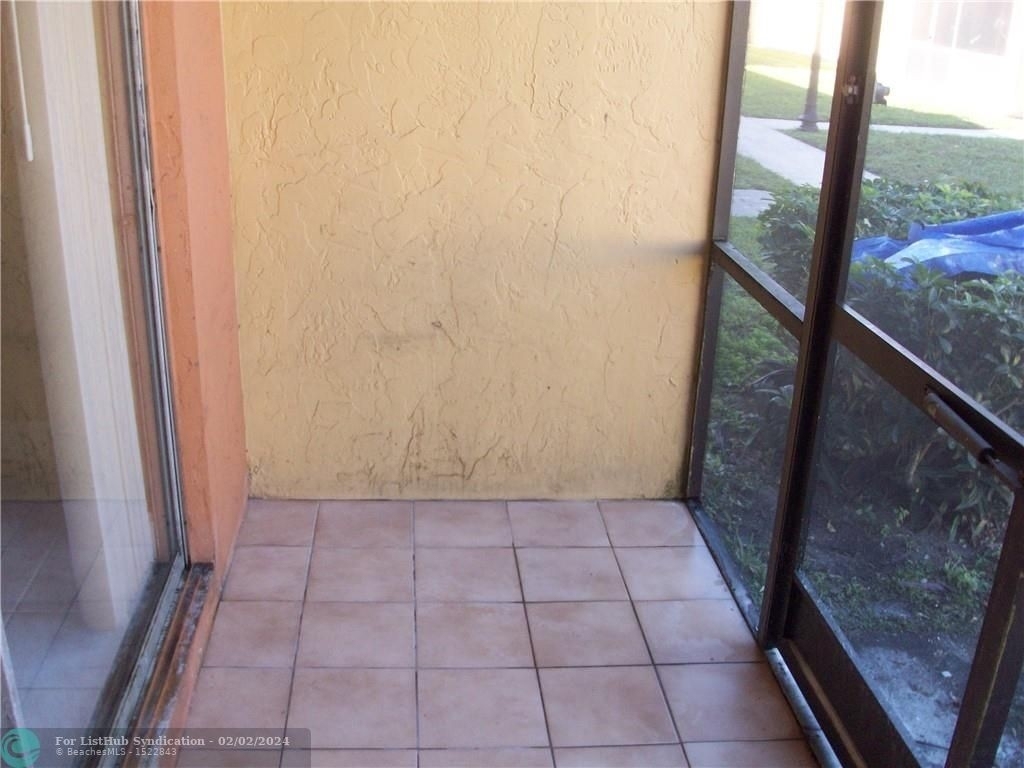 2852 Nw 55th Ave - Photo 23