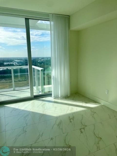 2000 Metropica Way - Photo 5