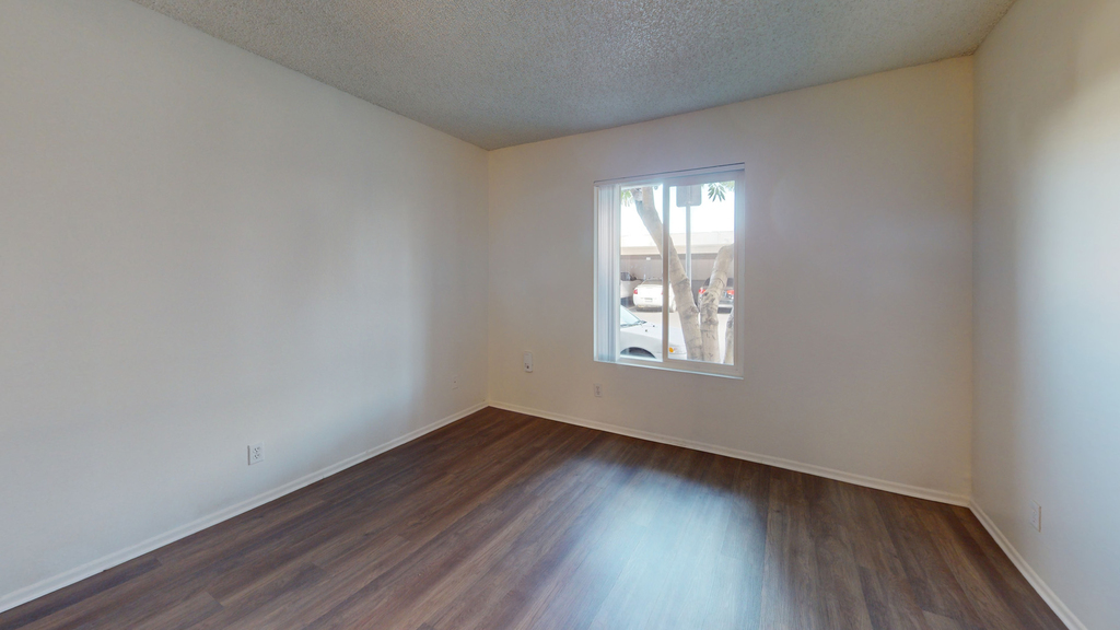 21551 Brookhurst Street - Photo 3