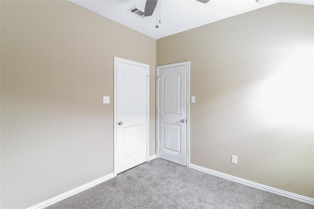 7640 Hollow Point Drive - Photo 10