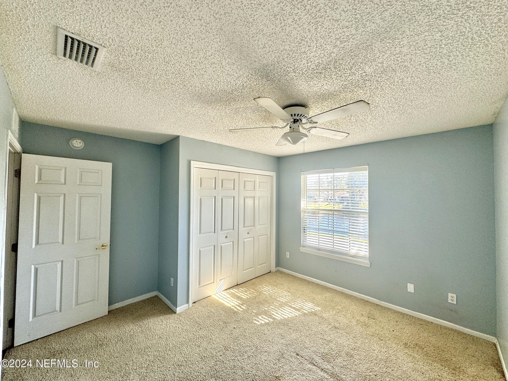 12388 Eagles Claw Lane - Photo 10