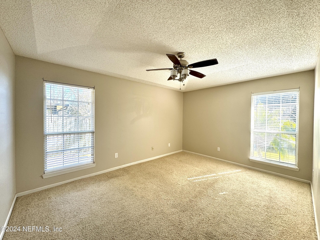 12388 Eagles Claw Lane - Photo 7