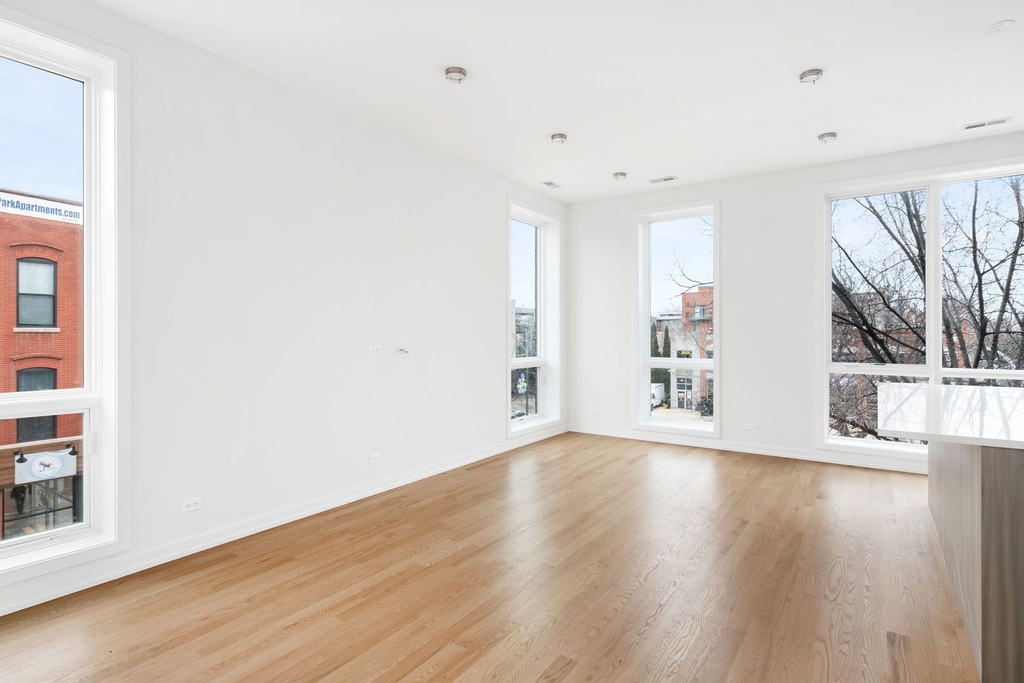 1607 W Le Moyne Street - Photo 6