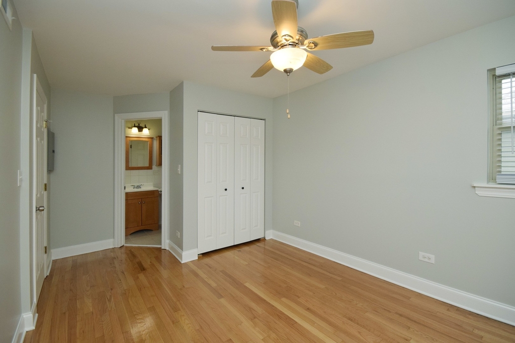 1343 W Winona Street - Photo 4