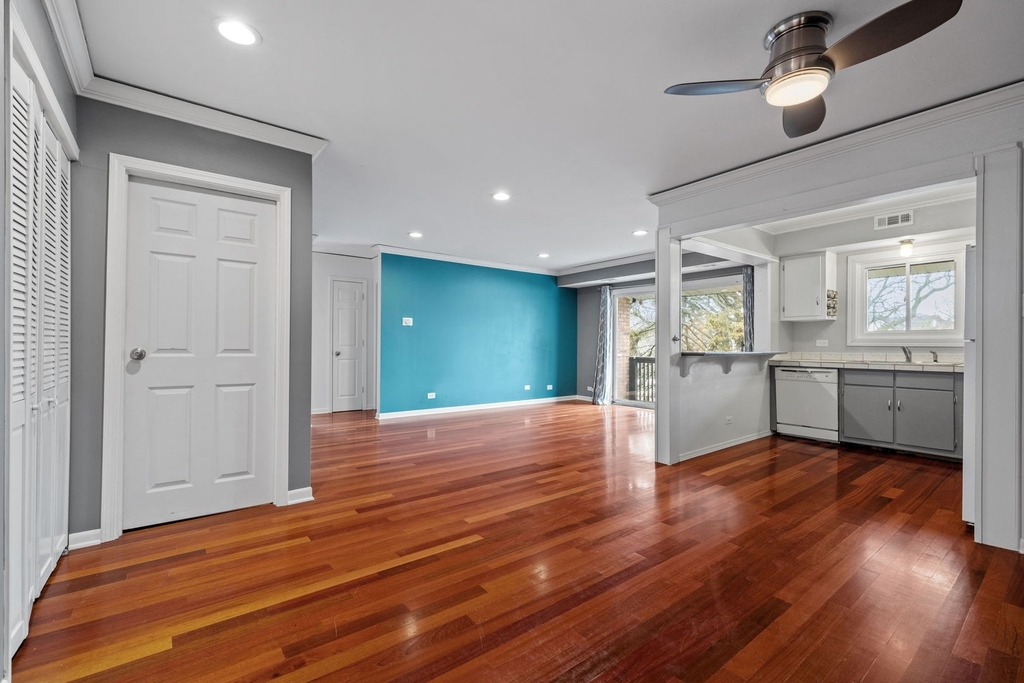 18001 Oak Park Avenue - Photo 1