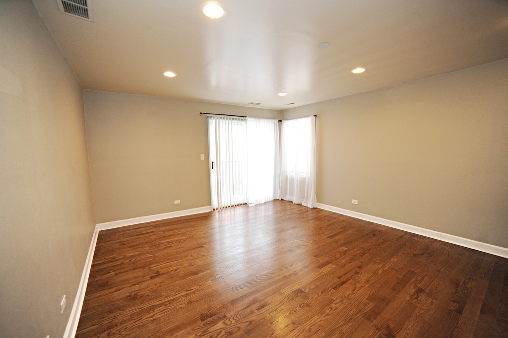 250 S Elmwood Avenue - Photo 14