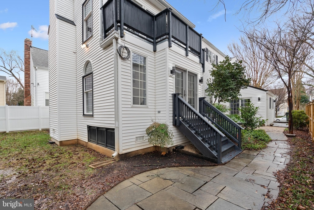 4817 Chevy Chase Boulevard - Photo 40