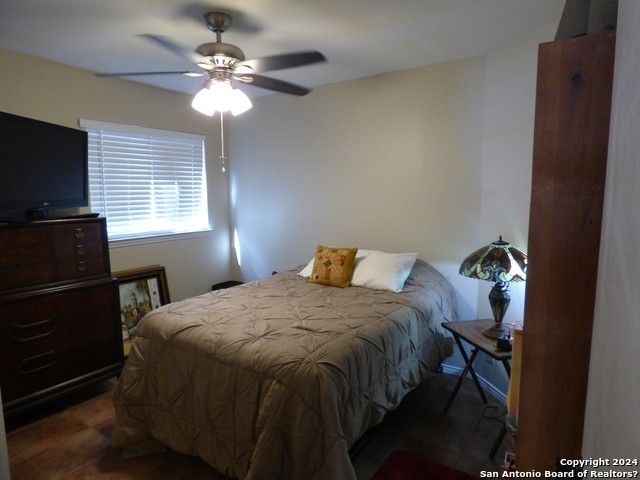 2411 Facet Oak - Photo 2