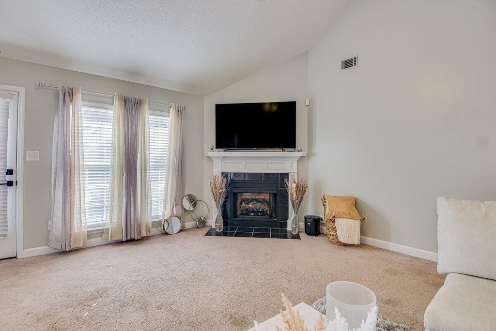 3390 Thames Place - Photo 7