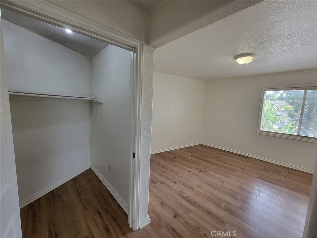 18764 Consul Avenue - Photo 31