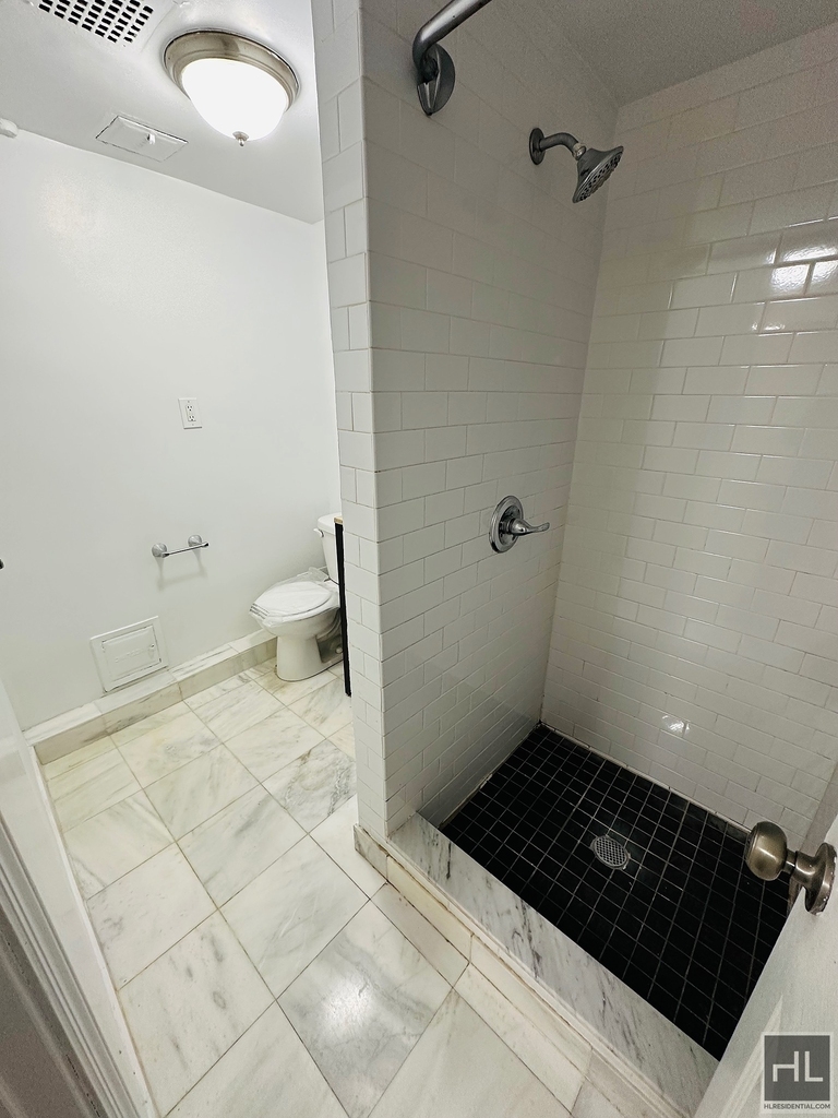 East 78 Street - Photo 13