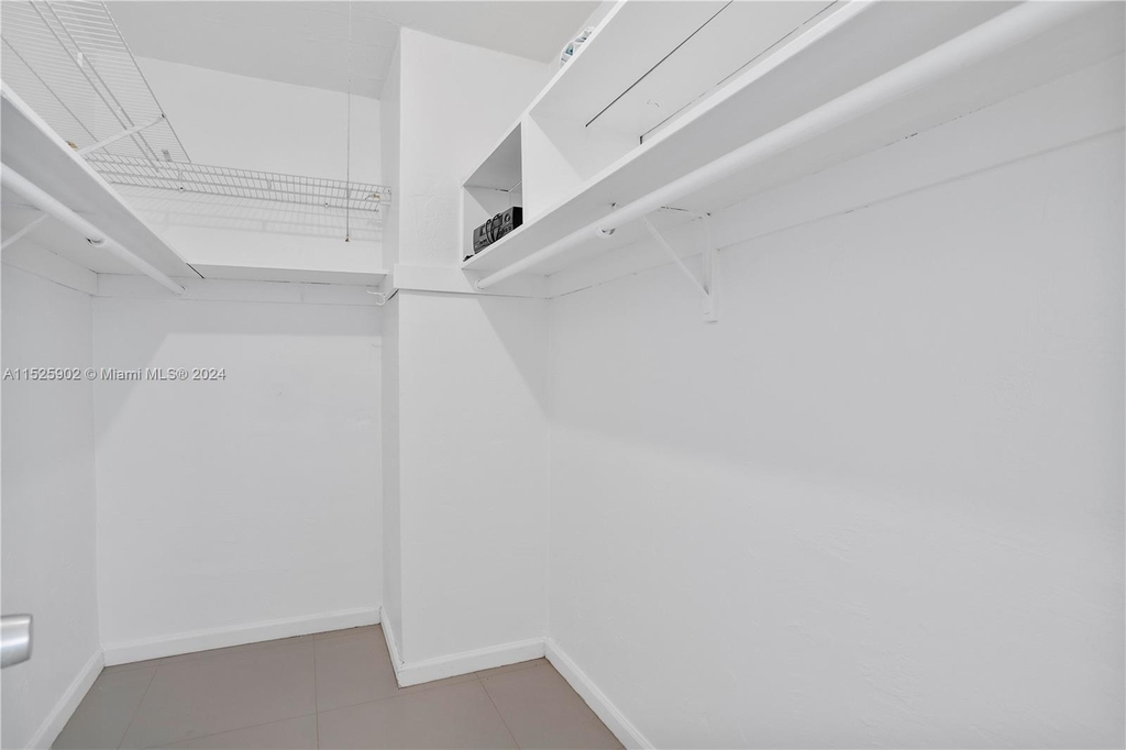 10185 Collins Ave - Photo 13