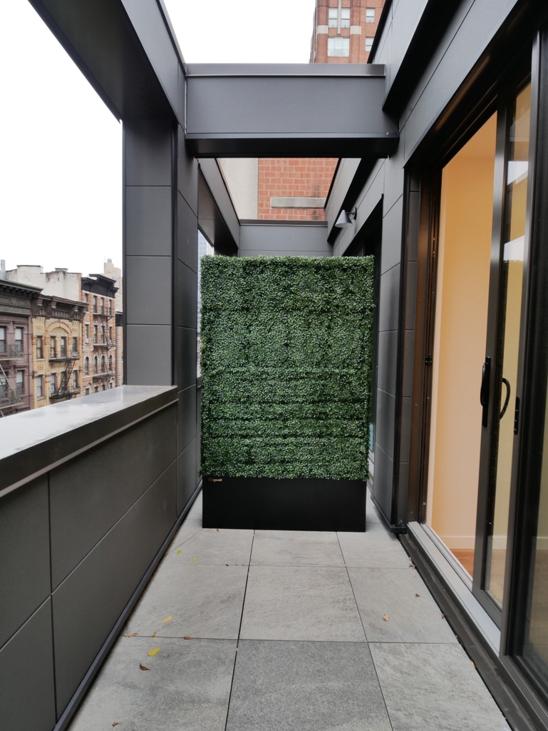 336 East 82nd Street - Photo 12