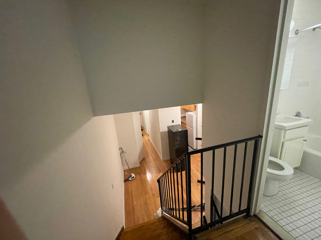 327 East 34th Street - Photo 2