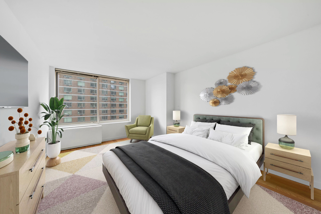 260 West 54th Street - Photo 1