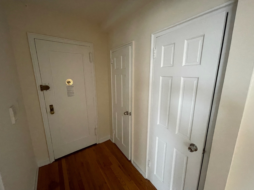 99-49 64th Road - Photo 4