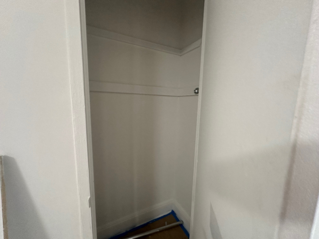 401 East 88th Street - Photo 5