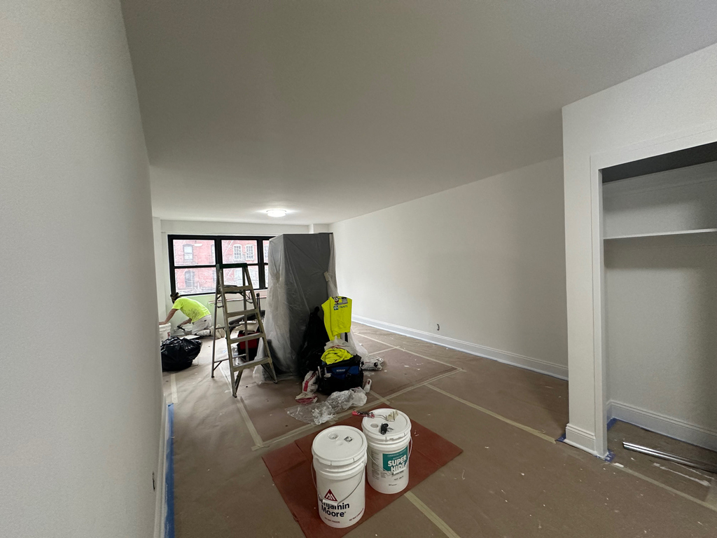 401 East 88th Street - Photo 7