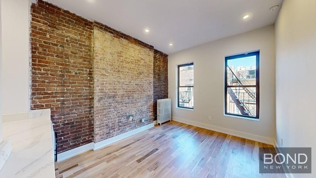 525 East 83rd Street - Photo 4