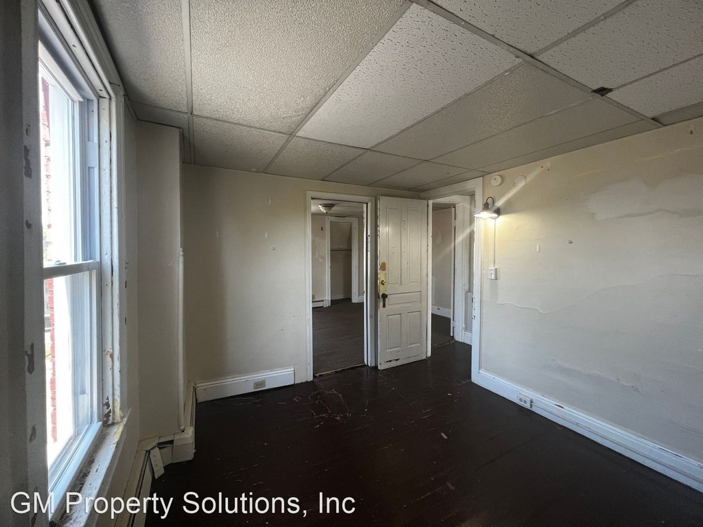 306 W Jackson Street - Photo 28