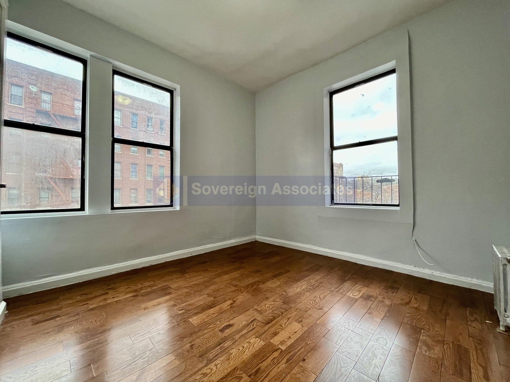 518 West 204th Street - Photo 7