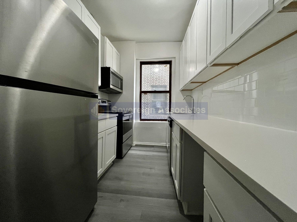 518 West 204th Street - Photo 5