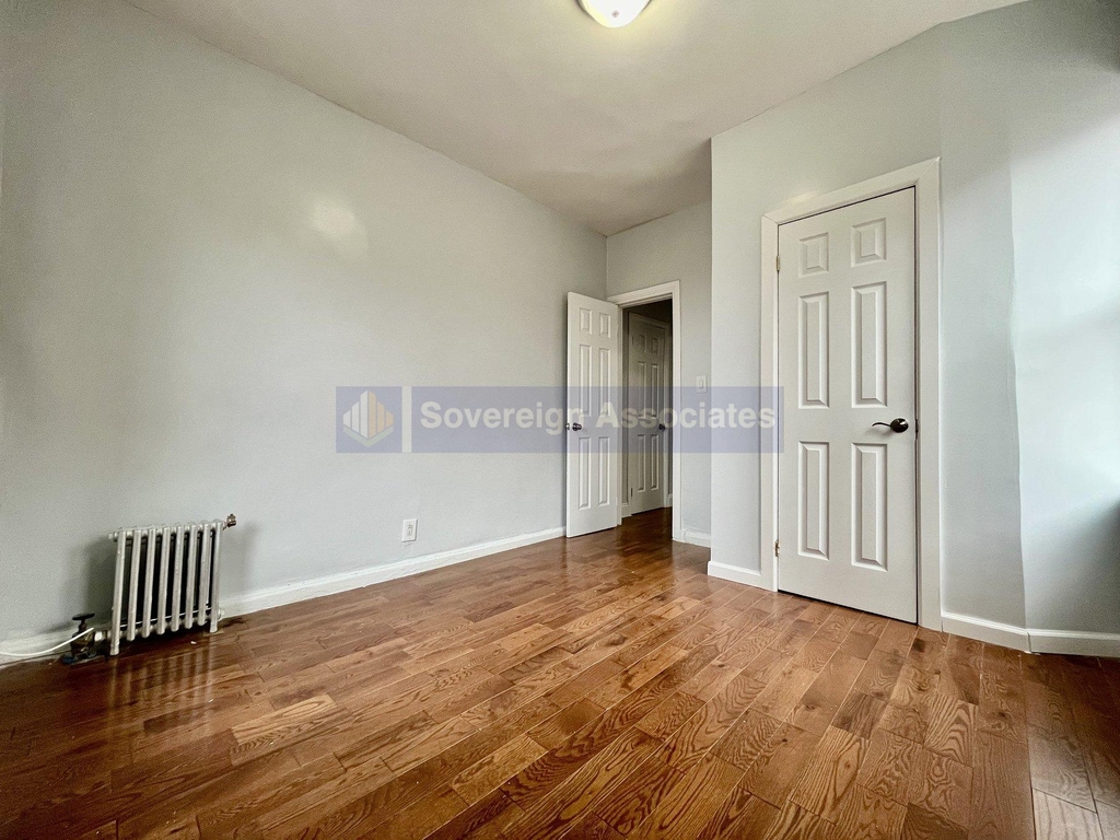 518 West 204th Street - Photo 8