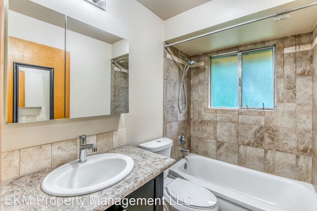 6510 East Evergreen Blvd - Photo 11