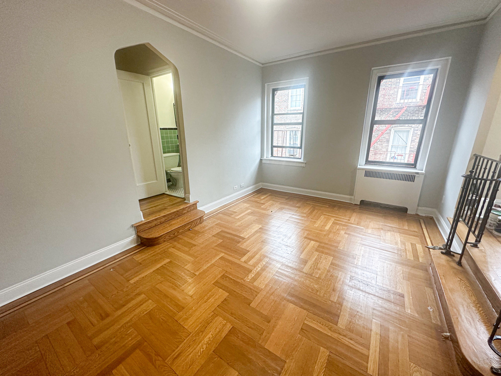 567 Ft Washington Avenue - Photo 1