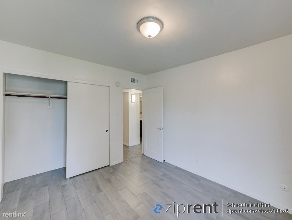 5301 Demaret Ave - 9 - Photo 13