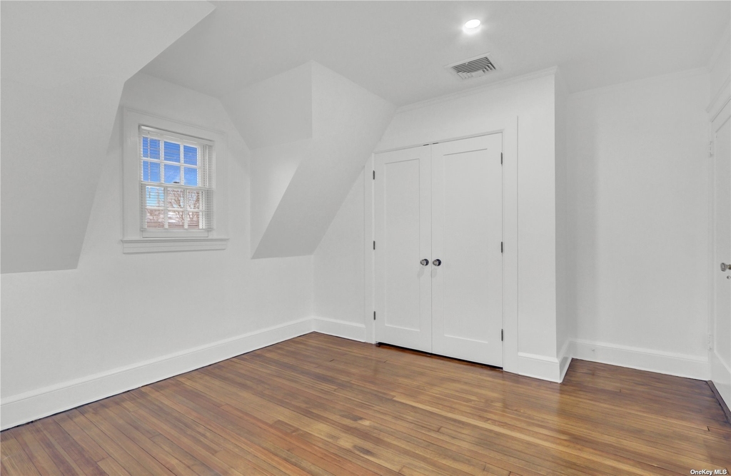 105 Laurel Avenue - Photo 13