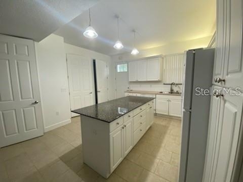 609 Elmhurst Court - Photo 3