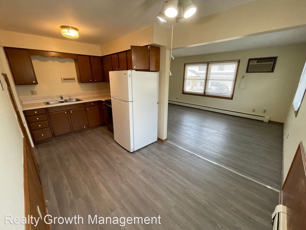 1860 20th St Nw - Photo 4