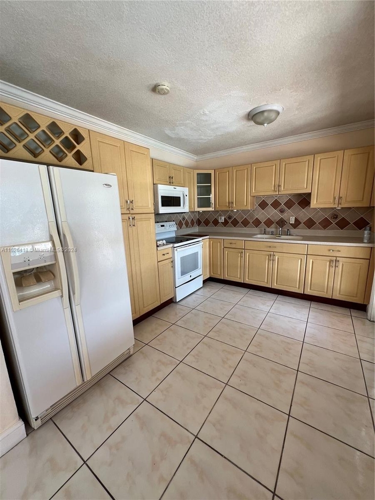 12320 Sw 191st Ter - Photo 8