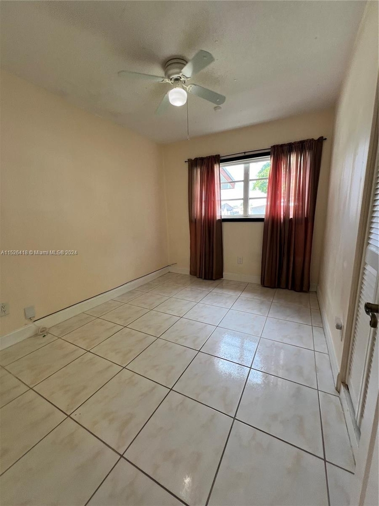 12320 Sw 191st Ter - Photo 10